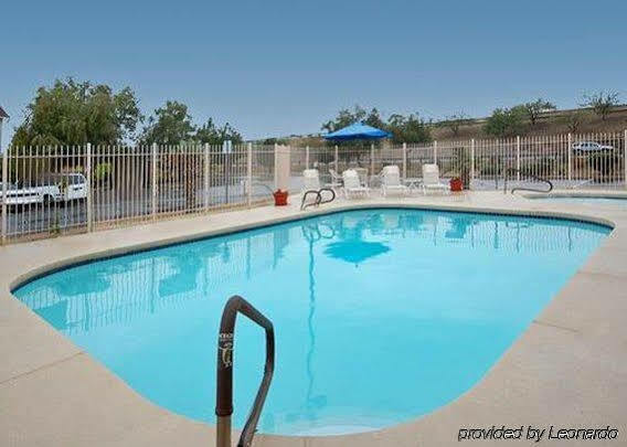 Comfort Suites Peoria Sports Complex Exterior foto
